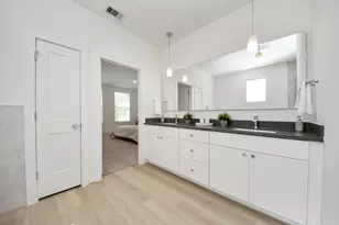 864 Paul Quinn St, Houston, TX 77091 - Photo 23