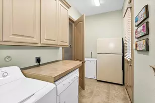 8516 Crown Lake Ct, Montgomery, TX 77316 - Photo 27