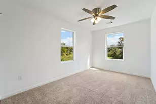 2206 Abernathy St, Houston, TX 77026 - Photo 25