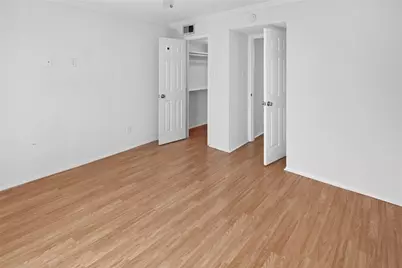 4631 Wild Indigo Street #574, Houston, TX 77027 - Photo 11