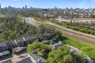 772 Worthshire St, Houston, TX 77008 - Photo 21