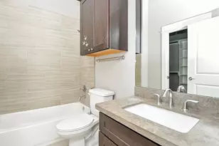 955 W 24th St, Houston, TX 77008 - Photo 15