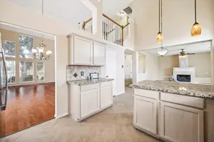 12306 Wright Oaks Dr, Houston, TX 77014 - Photo 11
