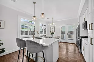 904 Arlington St, Houston, TX 77008 - Photo 9
