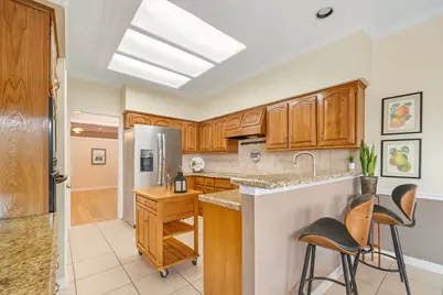 15914 Meadowside Drive, Houston, TX 77062 - Photo 11