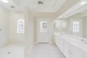 15914 Meadowside Dr, Houston, TX 77062 - Photo 19