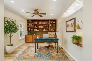 15914 Meadowside Dr, Houston, TX 77062 - Photo 9