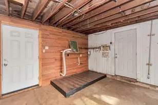 619 E Park St, Sugar Land, TX 77498 - Photo 23