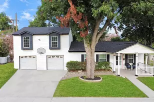 619 E Park St, Sugar Land, TX 77498 - Photo 3