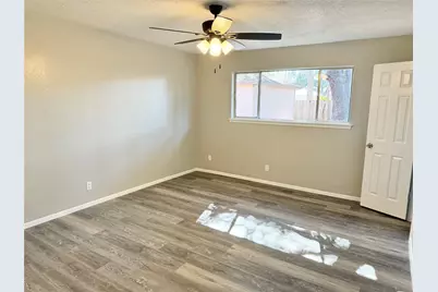 9911 Landry Boulevard, Houston, TX 77070 - Photo 7