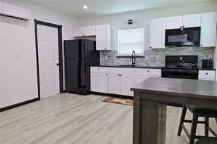 4402 Zelsky Rd, Freeport, TX 77541 - Photo 7