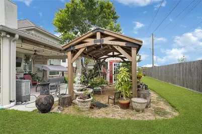 2205 W Van Trease Drive, Deer Park, TX 77536 - Photo 31