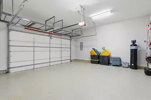 259 Green Blvd, Shenandoah, TX 77384 - Photo 37