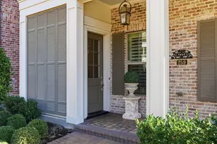 259 Green Blvd, Shenandoah, TX 77384 - Photo 5