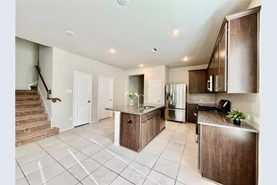 8711 Windsong Trail Drive, Missouri City, TX 77459 - Photo 5