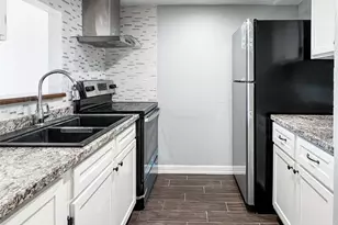 1715 Moritz Dr, Houston, TX 77055 - Photo 5