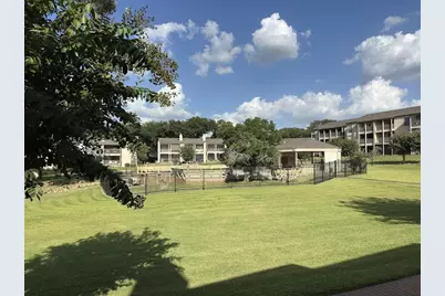 203 Lakeview Terrace #B, Montgomery, TX 77356 - Photo 25