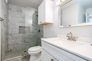 203 Lakeview Terrace, Montgomery, TX 77356 - Photo 11