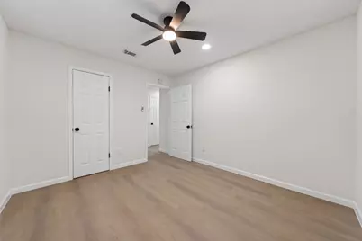 6 Quailwood Drive, Baytown, TX 77521 - Photo 41