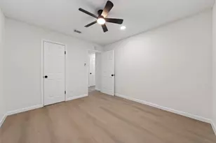 6 Quailwood Dr, Baytown, TX 77521 - Photo 41