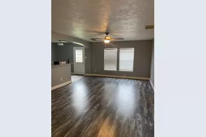 7903 Dairy View Lane, Houston, TX 77072 - Photo 7