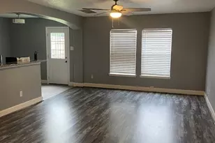 7903 Dairy View Ln, Houston, TX 77072 - Photo 7
