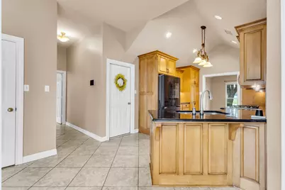 1100 Dawnwood, Orange, TX 77632 - Photo 11