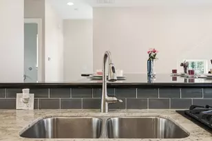 5525 Petty St, Houston, TX 77007 - Photo 17
