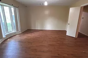12755 Brookglade Cir, Houston, TX 77099 - Photo 5