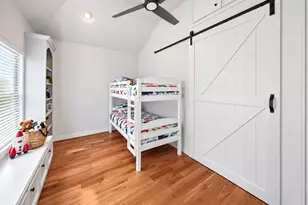 4021 Glenshire St, Houston, TX 77025 - Photo 33