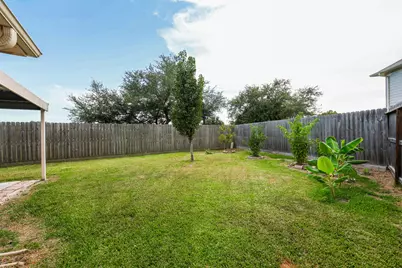 5233 Ridgecrest Drive, La Porte, TX 77571 - Photo 3