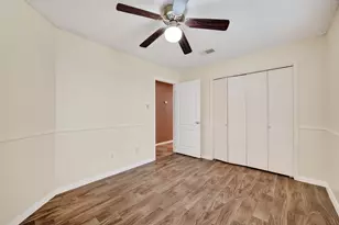 11415 Chariot Dr, Stafford, TX 77477 - Photo 19