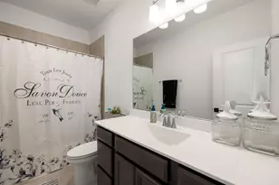 17454 Vino Vines Ln, Conroe, TX 77302 - Photo 19