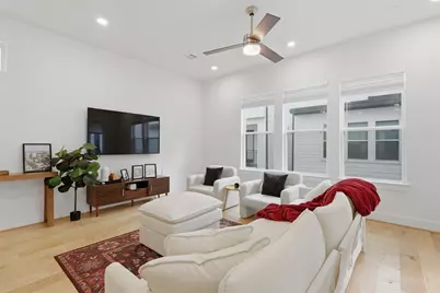 714 W Donovan Street #A, Houston, TX 77091 - Photo 3