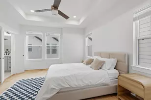 714 W Donovan St, Houston, TX 77091 - Photo 9