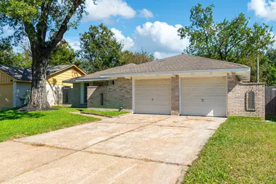 10126 Pine Moss Drive, Houston, TX 77040 - Photo 5