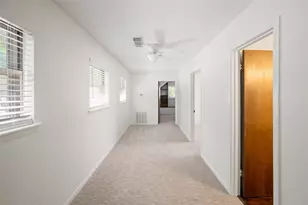 1906 Spillers Ln, Houston, TX 77043 - Photo 19