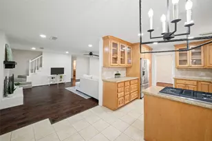 1906 Spillers Ln, Houston, TX 77043 - Photo 13