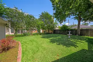 1906 Spillers Ln, Houston, TX 77043 - Photo 25