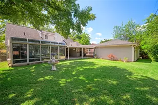 1906 Spillers Ln, Houston, TX 77043 - Photo 3