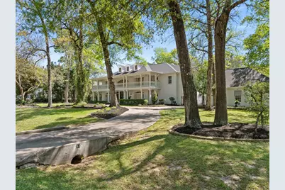 83 S Longspur Drive, The Woodlands, TX 77380 - Photo 3