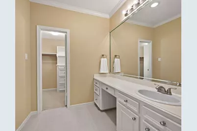 83 S Longspur Drive, The Woodlands, TX 77380 - Photo 33