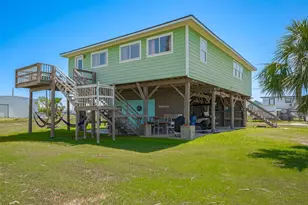 510 Oyster St, Surfside Beach, TX 77541 - Photo 13