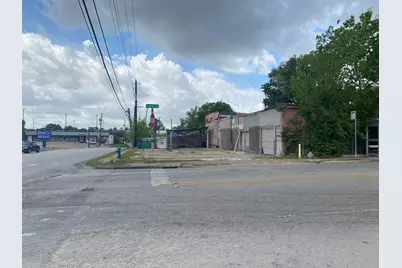 204 S 75th Street, Houston, TX 77011 - Photo 5