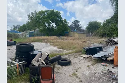 204 S 75th Street, Houston, TX 77011 - Photo 15