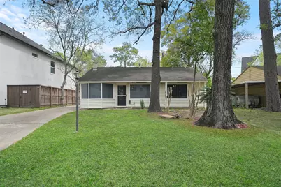 930 42nd Street, Houston, TX 77018 - Photo 1