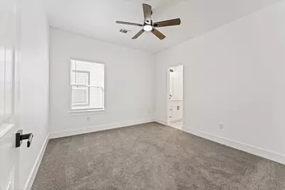 727 E 37th Street, Houston, TX 77022 - Photo 21