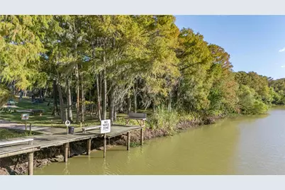 4605 Fm 563, Anahuac, TX 77514 - Photo 5