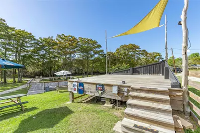 4605 Fm 563, Anahuac, TX 77514 - Photo 25