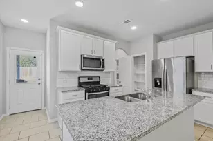 31634 Heguy Pass, Fulshear, TX 77441 - Photo 9